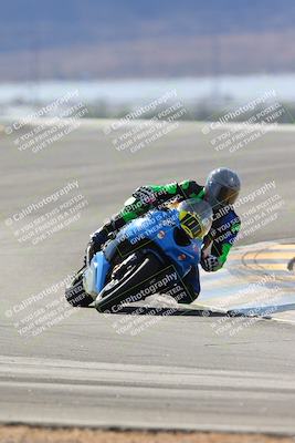 media/Dec-08-2024-CVMA (Sun) [[267e5a7075]]/Race 4-Amateur Supersport Middleweight/